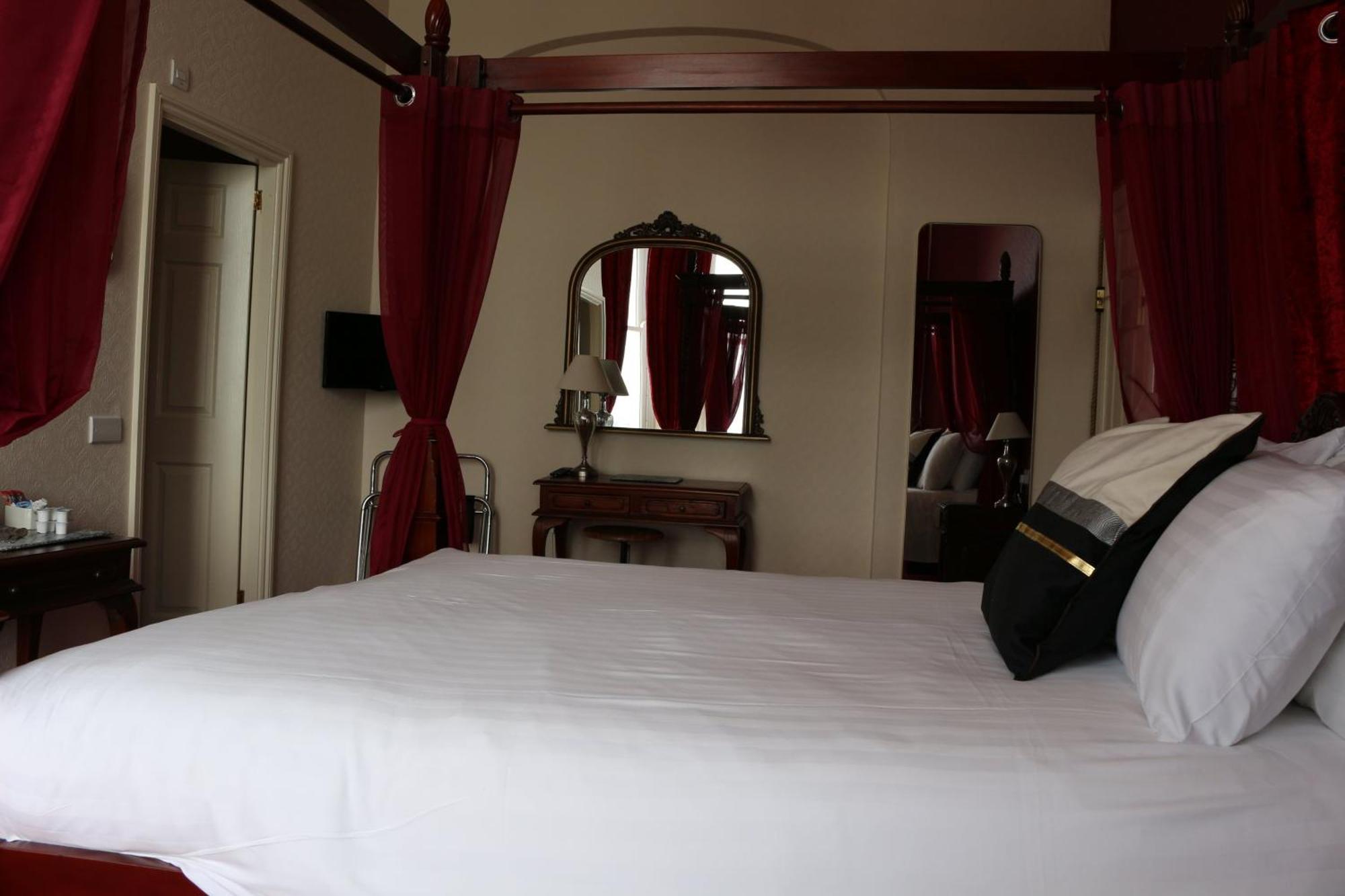 The Belgrave Hotel טנבי מראה חיצוני תמונה